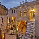 Kookaburra Hotel 3*