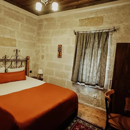 Kookaburra Hotel 3*